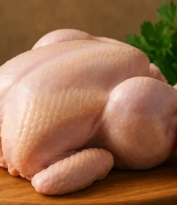 Sonhar com frango cru inteiro: preparo, paciência e saúde