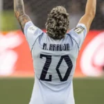 Uruguai arranca empate aos 34 e evita derrota para Arábia Saudita