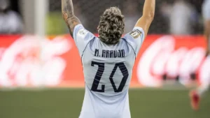 Uruguai arranca empate aos 34 e evita derrota para Arábia Saudita