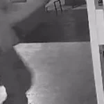 Dupla invade tabacaria e deixa dois feridos graves em Coxim