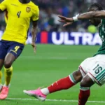 México vence Equador e avança às oitavas da Copa
