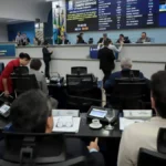 Câmara de Campo Grande proíbe uso de veículos e propaganda em campanhas