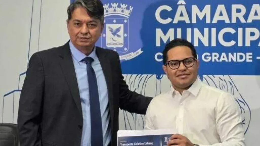 Relatório reforça chance de caducidade do contrato de ônibus