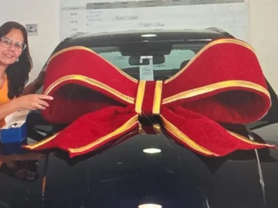 Carro zero dá defeito e aposentada PCD luta há 3 anos na Justiça