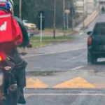 Crédito para entregadores comprar motos e bikes é adiado para 27 de julho