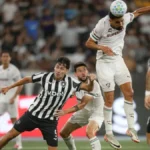 Fluminense empata com Botafogo; Coritiba vence Chapecoense