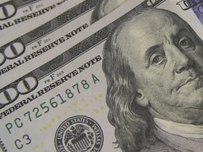 Dólar sobe a R$ 5,11 com crise no Estreito de Ormuz