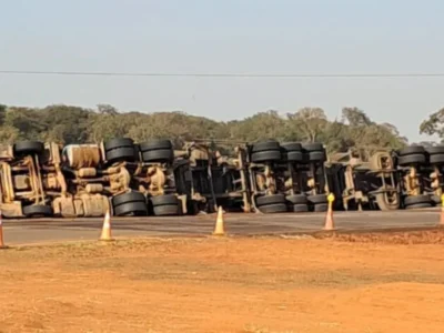 BR-436 segue bloqueada por vazamento de etanol até quinta