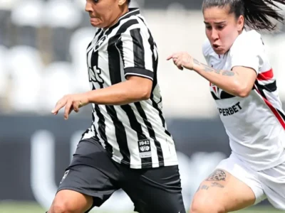 São Paulo goleia, assume liderança e decide 1º lugar com Corinthians